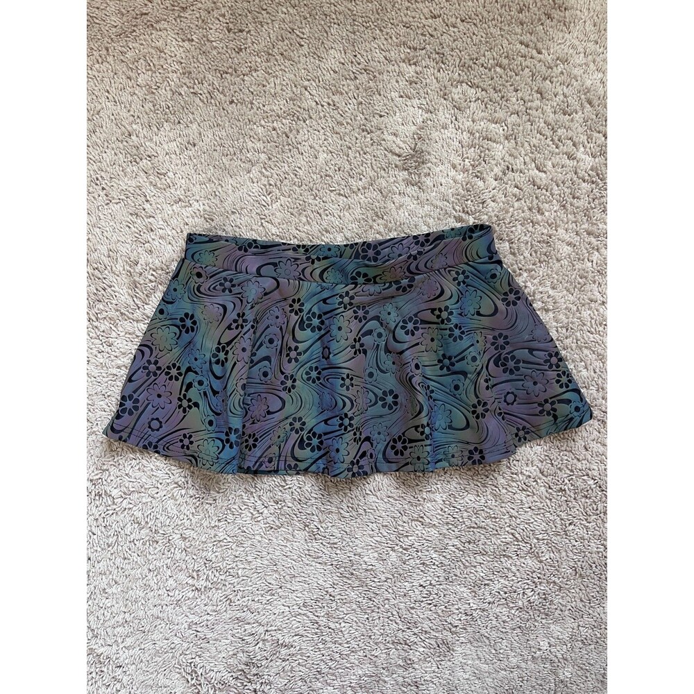 iHeartRaves Breathe Me In Daisy Rainbow Reflective Mini Skirt Size LARGE - Picture 1 of 5